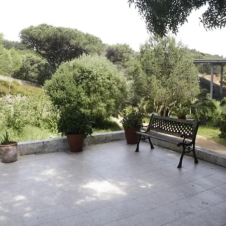 別荘 A Country House In The City